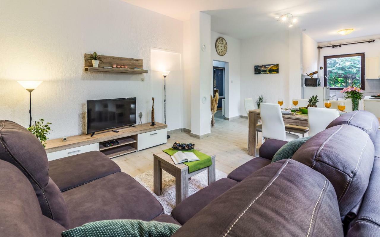 Apartments Tamara เมดูลิน ภายนอก รูปภาพ